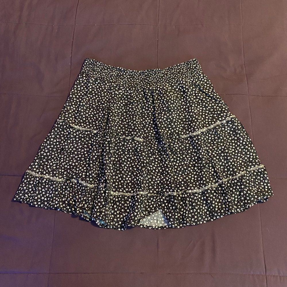 Forever 21 Floral Ruffle Skirt
